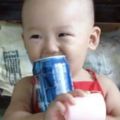 寶寶從2歲開始連續喝3年可樂，沒想到接下發生的事讓媽媽自責！