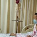 一家祖孫三代同患重病：＂爺爺，求你了，您去醫院治病吧！＂