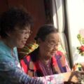 哈爾濱64歲女兒與92歲媽媽的陪伴式養老之旅