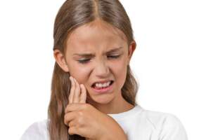 提防腮腺炎發作，日常做好4件事，讓孩子免中招