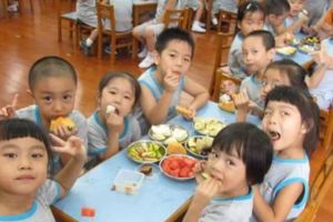 你越吼孩子越不聽，幼兒園老師教你4招搞定