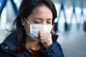 咳嗽兩個月總不見好轉，到底是什麼原因？提醒：可能暗示三種病，別忽視