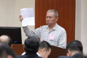 老營長為國失明爭補助　國防部：等財政好轉在說