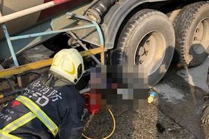 轉彎大車視線死角單車婦遭捲車底喪命