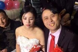 暴牙新郎娶到「神正老婆」當場興奮親吻！沒想到新娘下一秒反應…似乎明白了什麼(圖+影)