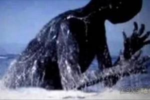 「南極洲」拍攝到30米高的巨型人類！未解之謎終於曝光了！