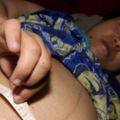 23歲孕婦早產生下5胞胎，看到寶寶的性別後，寶爸笑的合不攏嘴