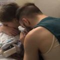 「死亡親吻」帶走了健康女嬰　媽心碎：病毒在八天內啃食她的腦