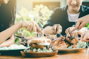 糖友放心吃大餐醫說進食順序很重要