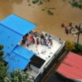 印度洪災至少324人罹難軍方直升機奔災區救出產婦