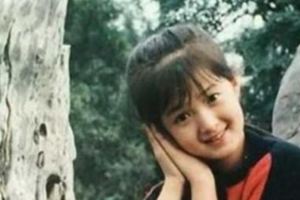 同是童星不同命，她長大才紅，而他出身農村6歲一夜走紅，8歲去世令人惋惜！