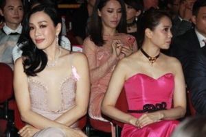 47歲鍾麗緹和48歲伊能靜一起出席活動，大家注意力卻放在2、3張！