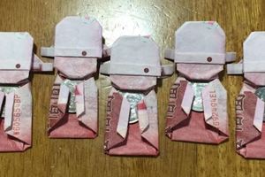 神人網友用鈔票摺出招財的「五路財神」，看完教學影片後…每個人的作品都超猛啊！