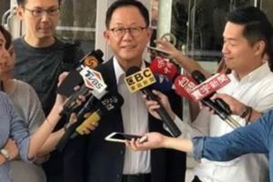 赴台南向慰安婦銅像致意丁守中：既然有八田與一銅像當然要有慰安婦銅像