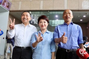鄭世維選前之夜　漢子、燕子、禿子合體造勢