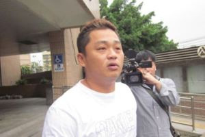 迷線上百家樂、球賽簽賭，前職棒選手張誌家被中部一位「飛」字輩的黑道大哥要求「下海」！