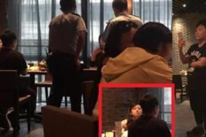 飲茶俾茶水淺到腳，港女大陣象要報警