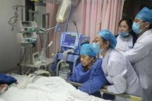 女醫師連續工作18小時後逝世，年僅43歲。友慟︰願天堂沒有加班，沒有勞累！