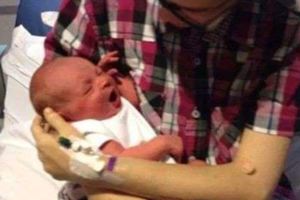 狂毆男嬰害截肢！狠父入獄險遭人打死