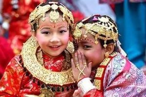 世界上唯一沒有寡婦，女人一生至少要結兩次婚的國度，竟美得如此脫塵！