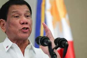 菲律賓總統杜特蒂說到做到！菲律賓男子外出喝酒未戴口罩違反「封城令」遭射殺