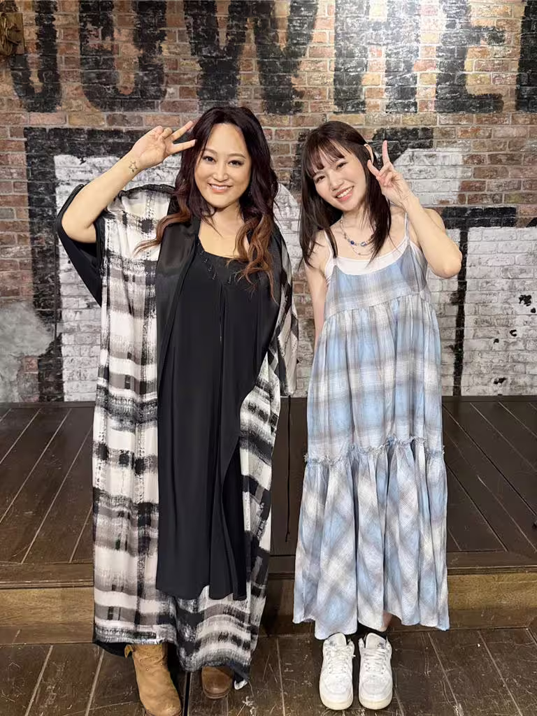 家家與文慧如夢幻聯動合唱新歌新歌〈再見那個誰〉。(相信音樂提供) 家家與文慧如夢幻聯動合唱新歌新歌〈再見那個誰〉。(相信音樂提供)