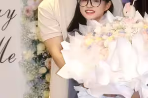 人氣短劇CP成真！楊咩咩宣布嫁大10歲于龍 曬照甜喊「我願意」