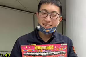 五月天聽到了！鐵粉員警演唱會前「值勤車禍昏迷」暖心發聲打氣
