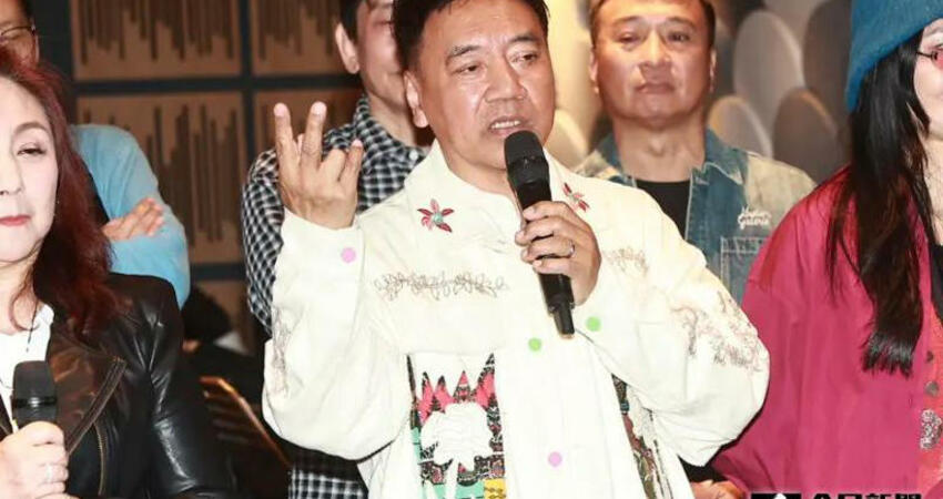等20年「嫁女兒」！施孝榮曝最難受1事
