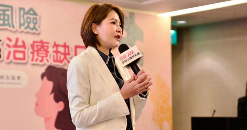 韓劇《外傷重症中心》開播 藍委看完嘆氣了：健保慢慢崩塌