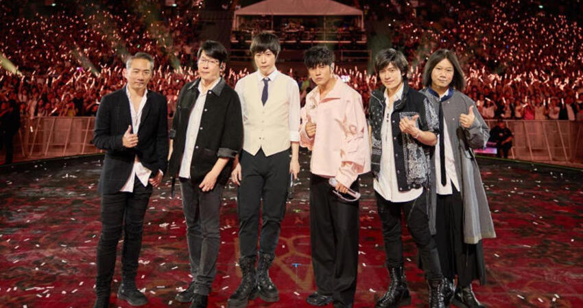 「周五」夢幻合體！周杰倫脫口一句話 阿信走心：很難過
