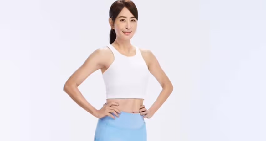 酸民批「又老又醜」 賈永婕自信PO長腿美照：50歲追求的不是美麗