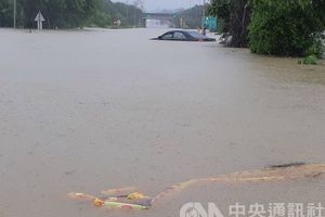 中南部雨彈狂襲 地下道成大蓄水池、台26線搶通又路基塌陷