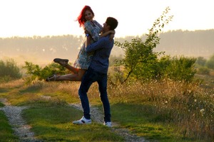 千變萬化，這些星座的戀情總要注入新鮮感！