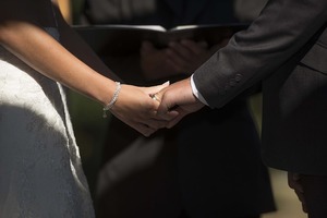 不需要下限，只需要無底線的疼老婆就對了的十二星座男