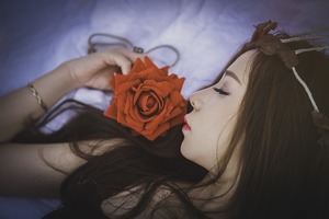 別猜了？神秘莫測！總是猜不透她們在想什麼的星座女