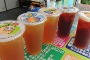 你喝的是茶、還是農藥水呢？連知名連鎖手搖店的老闆都叫員工不要喝！難怪台灣洗腎世界第一！