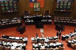 綠本周硬闖前瞻條例　國民黨與親綠社團都反