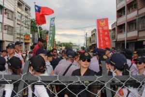要求警力增加洪孟楷酸蔡：當總統還是犯人？