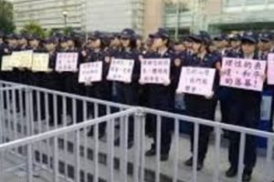 一個基層女警無奈吐心聲，警察，一個吃力不討好的工作，乾脆什麼都不做就都沒事了...
