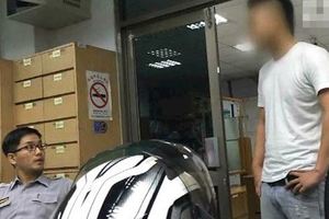 無照屁孩「坐等營救」　老大想領人嗆聲...警霸氣打臉超爽（視頻）