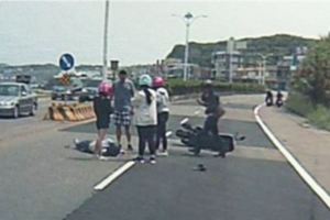 19歲女「剛考上駕照」騎車竟喪命北海岸！警方看完「行車紀錄器」將同學依過失致死移送！