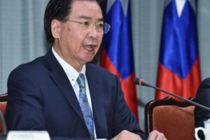口譯哥、吳釗燮親上火線戰質疑聲浪　綠委直言「資歷太淺」  