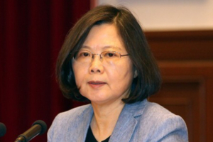 快訊／口譯哥當政治組長！　總統：我看報才知道