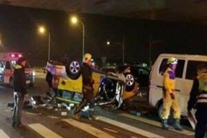 計程車遭撞翻！台中死亡車禍3死4傷