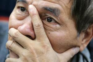 鄭世維承認敗選 支持者神情落寞