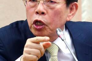 謝長廷臉書談6年前訪港之事 看完真的會恥笑...
