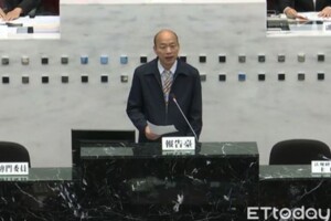 不接受一國兩制！　韓國瑜「摸著心臟再說一次」：我熱愛中華民國  