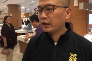 羅智強勸韓粉：「愛韓國瑜就別傷害朱立倫」