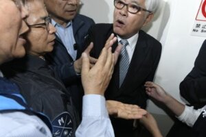 李進勇想接中選會「被罰站」一小時！藍營杯葛成功：終結政治生涯